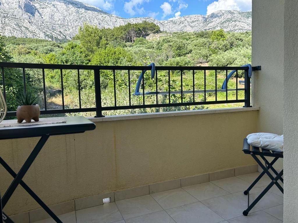 Apartments Niko, Near Beach, Free Parking, Wi-Fi Tučepi المظهر الخارجي الصورة
